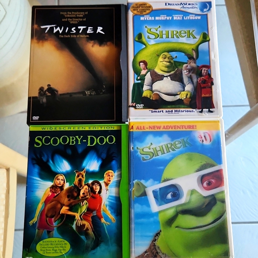 DVD movies (4)